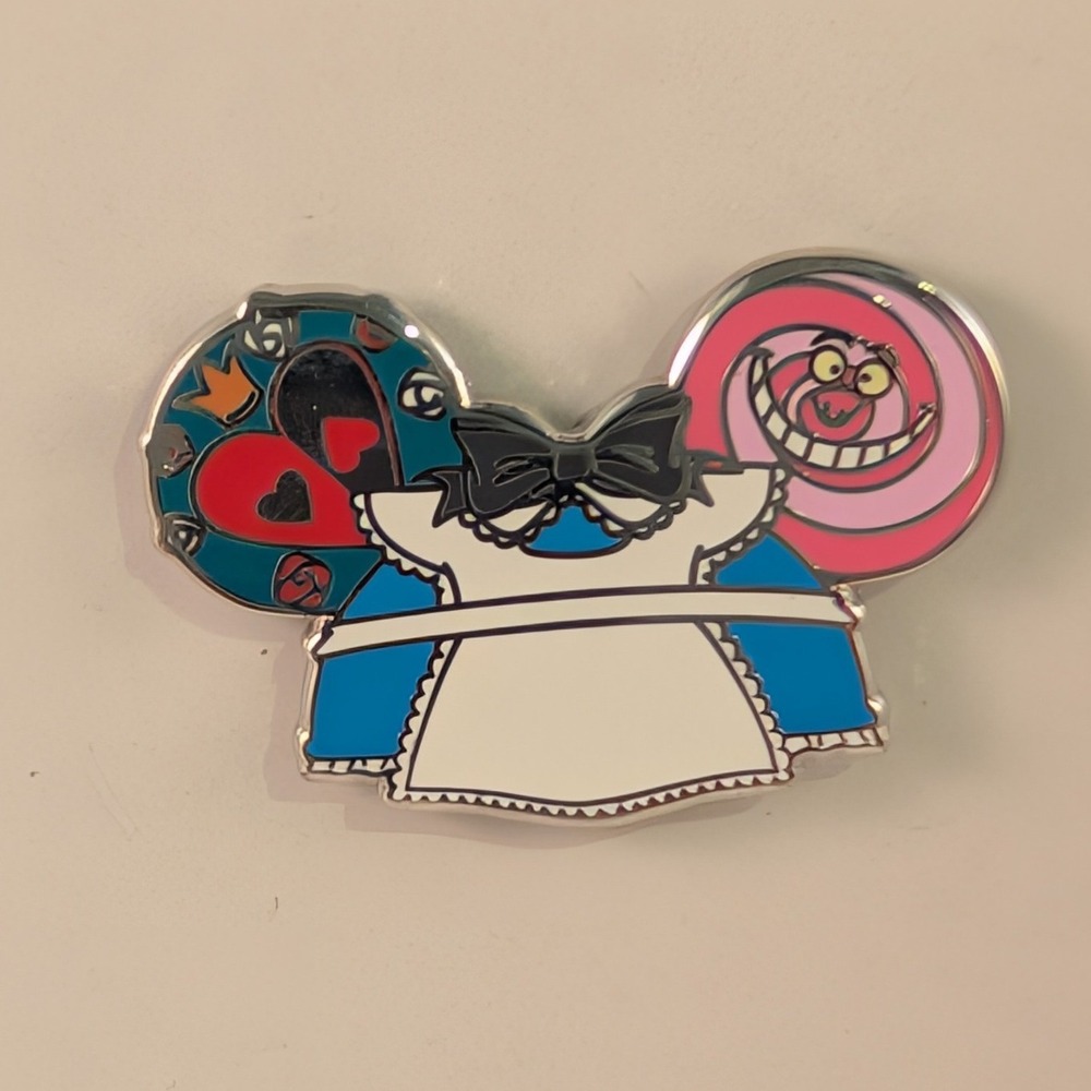 Rare Disney Parks Alice in Wonderland Ear Hat Mystery Pin - Series 2 (2013)